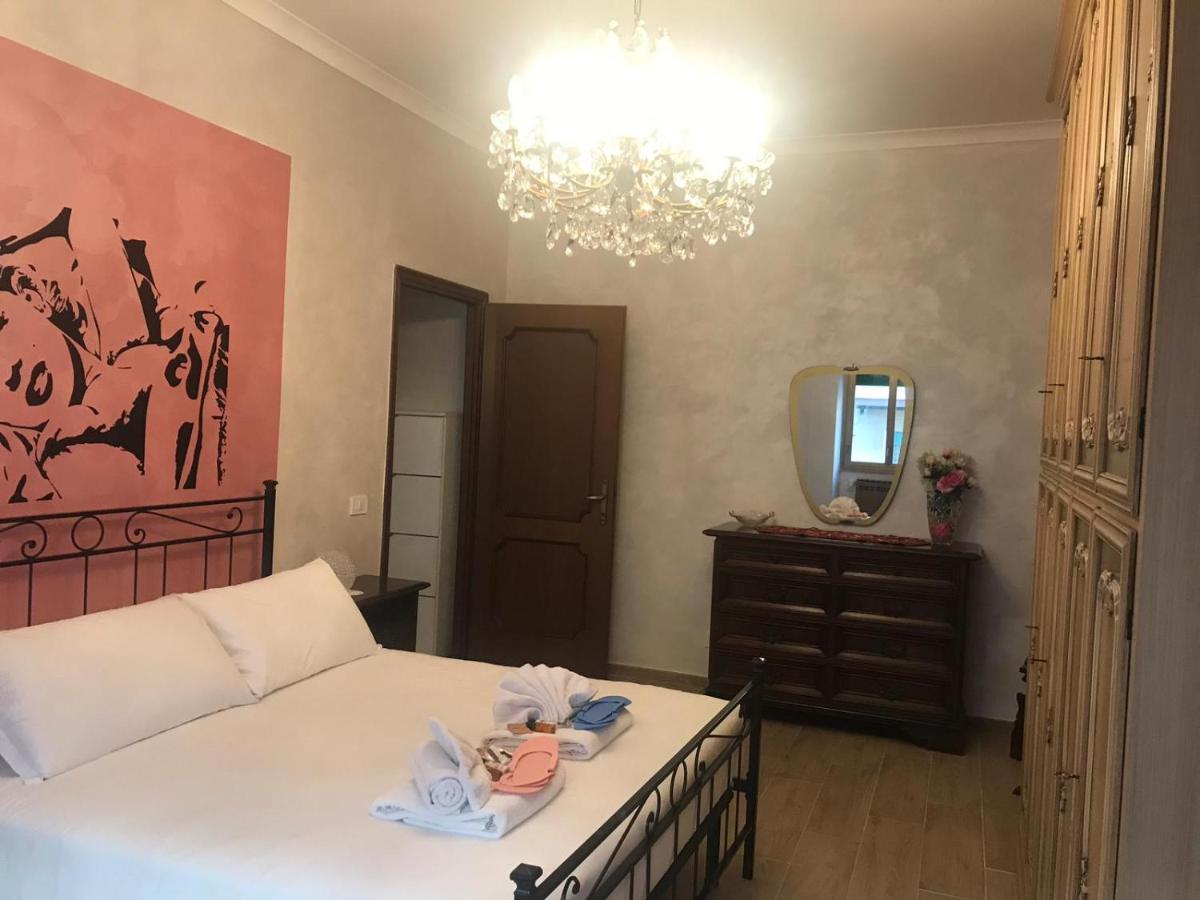 Casa Vacanza La Signorina Roma Exterior foto